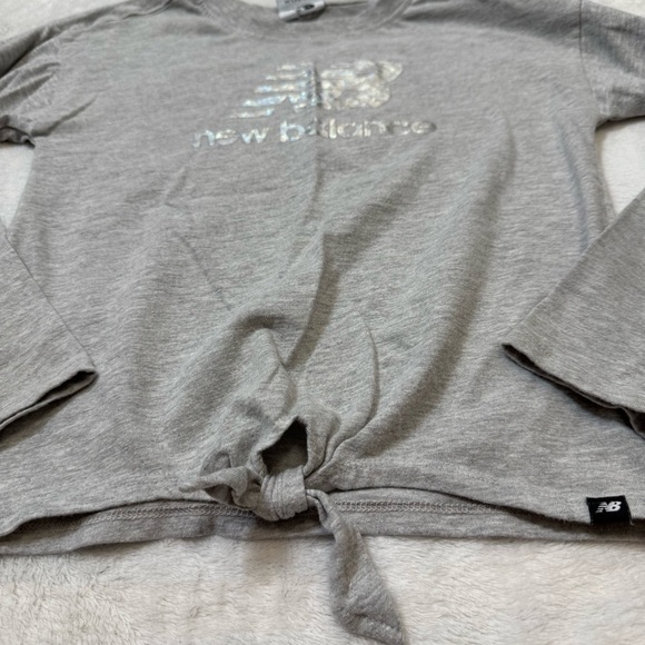 🍁3/$15 New Balance Kids Light Gray Long Sleeve Tee - Picture 2 of 4